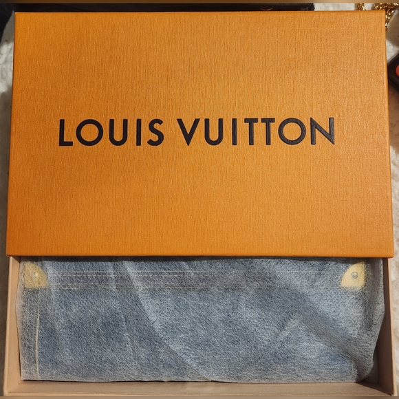 LOUIS VUITTON Mahina Leather Trifold Long Wallet  Denim Blue w/box TH0043 - Picture 14 of 15